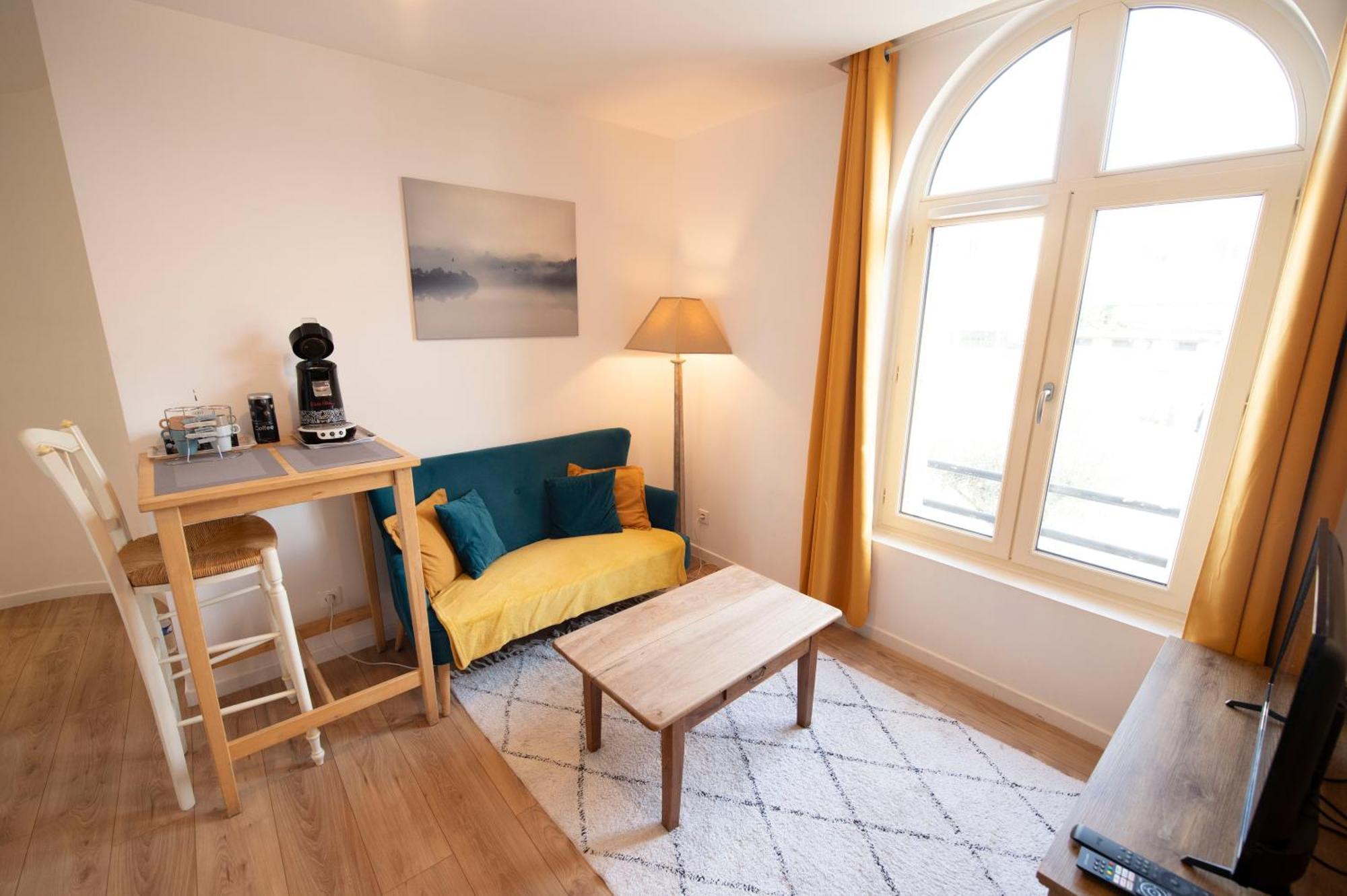 Ferienwohnung Le Cosy & Boise De Pontoise Exterior foto